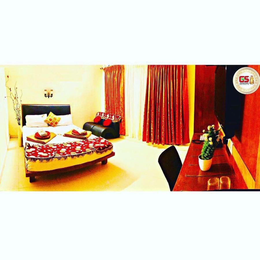 Hotel Golden Sand Velankanni Esterno foto